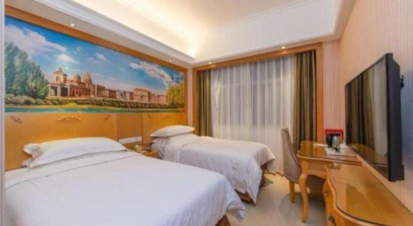 Vienna Classic Hotel Guangdong Yangxi Moon Bay Exterior foto